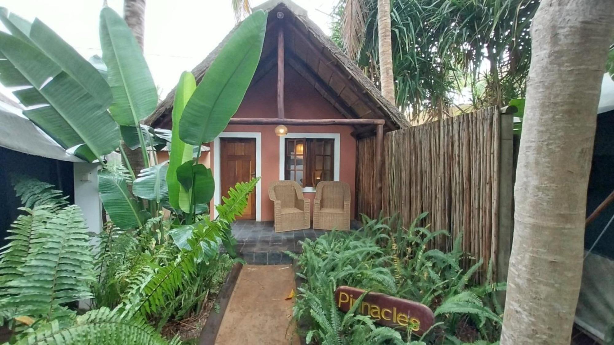 Devocean Eco Adventure Lodge Понта-ду-Ору Екстер'єр фото
